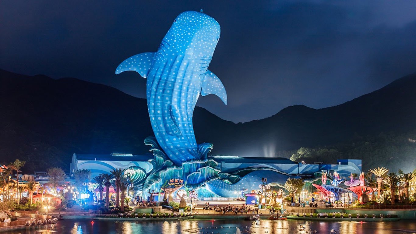 Exploring Chimelong Ocean Kingdom: Zhuhai’s Premier Attraction